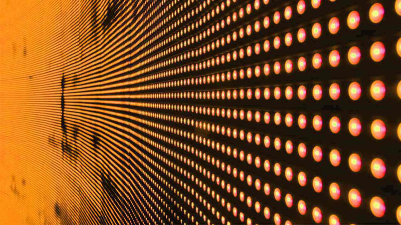 更新的FCC規(guī)則中包括兩個(gè)ASC C63標(biāo)準(zhǔn)